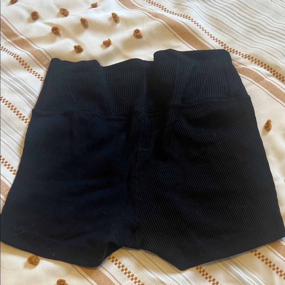 Aerie Black Ribbed Athletic Shorts - Picture 3 of 3